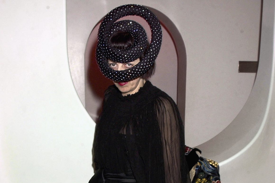 isabella blow philip treacy