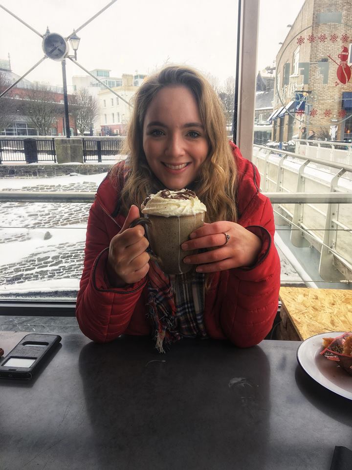 girl coffee shop image