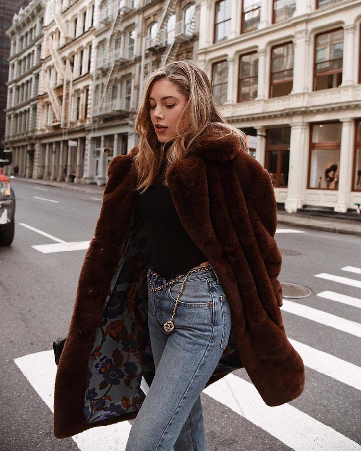 zijn Bourgondië profiel Our Top 4 Ways To Wear Faux Fur This Winter - Style of the City Magazine